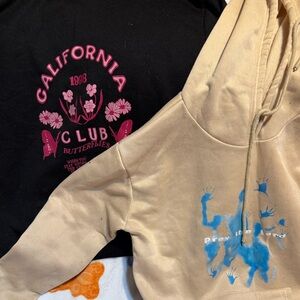 SHEIN Black and Cream Sweatshirts with Graphic Prints